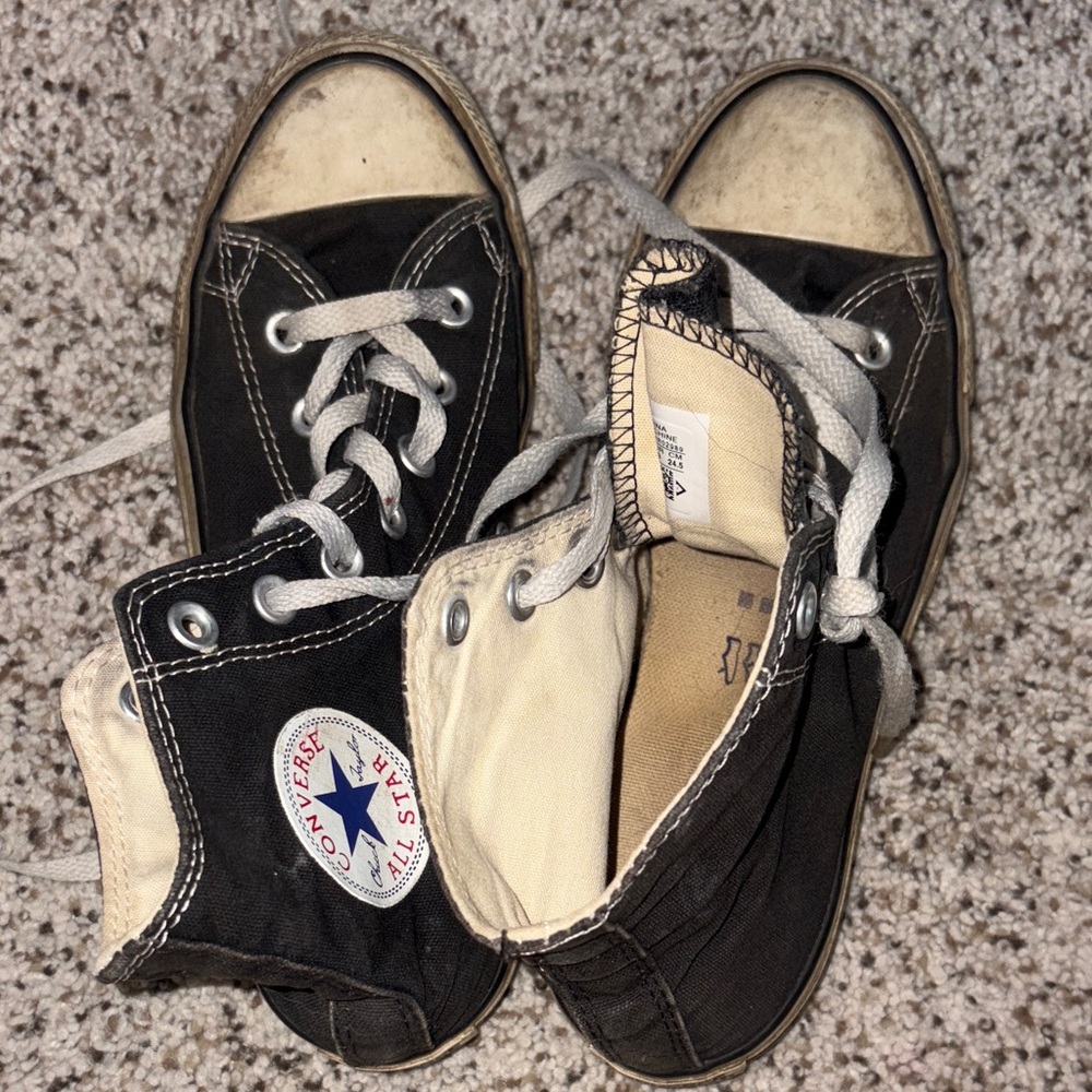 WORN WW Converse Black and White High-Tops